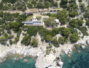 The Secret to Closing Luxury Vacation Rental Bookings in the Balearics 1 Ocean Paradise aerial
